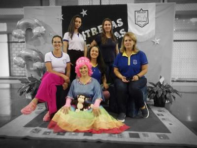 Noite de AutÃ³grafos dos alunos do Jardim 2 da Escola AluÃ­sio Maier foi um verdadeiro sucesso